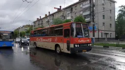 Ikarus 250.67